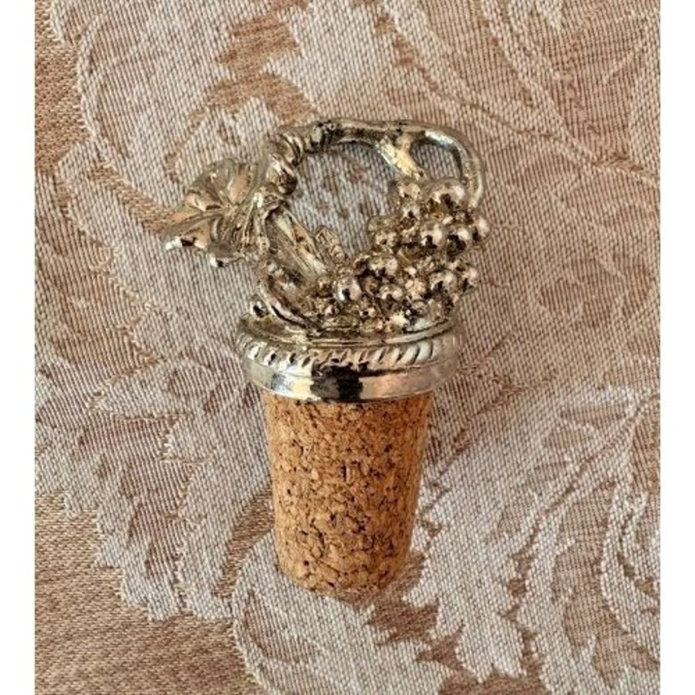 Vintage Silver Tone Grape Cluster Cork Bottle or Wine Stopper Decorative Gift